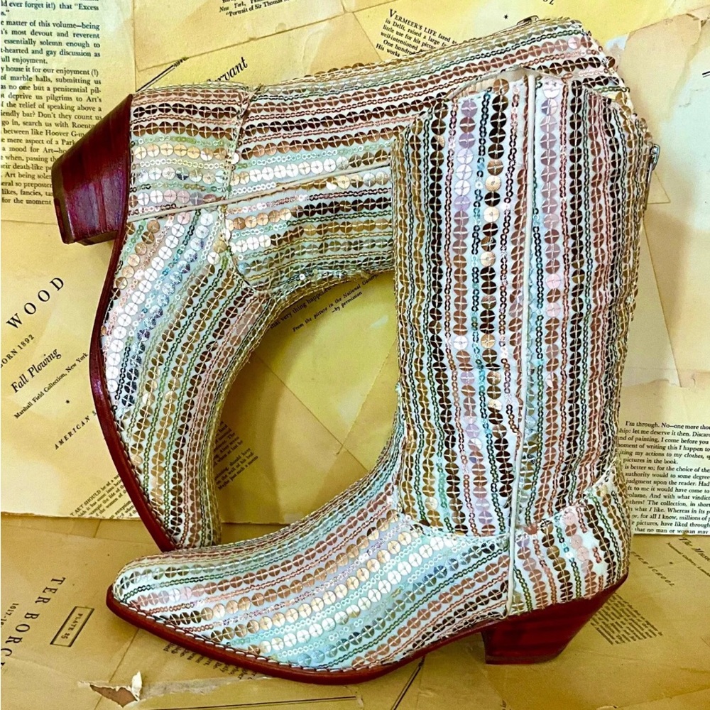 Free People MOMO Luna Sequin Boots Ivory Gold Silver Cowboy Back Zipper - Picture 6 of 12